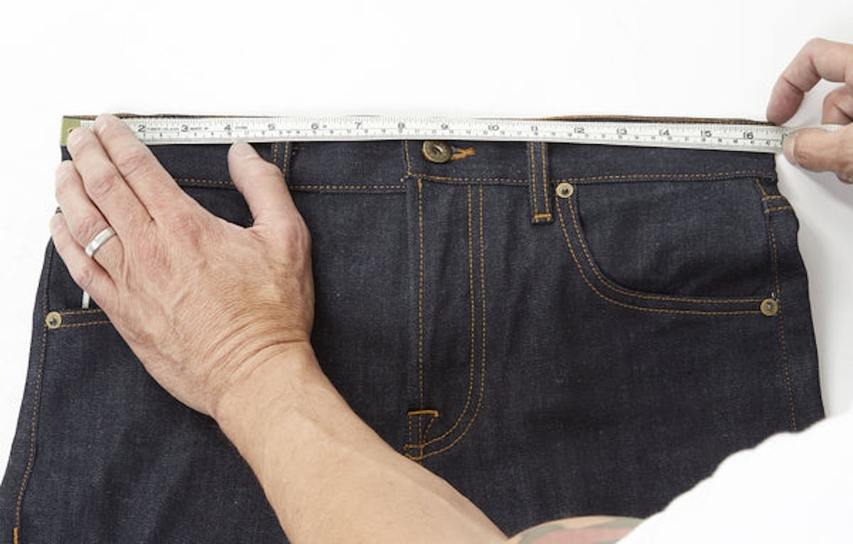 A Guide to Properly Measuring Your Jeans for Resale